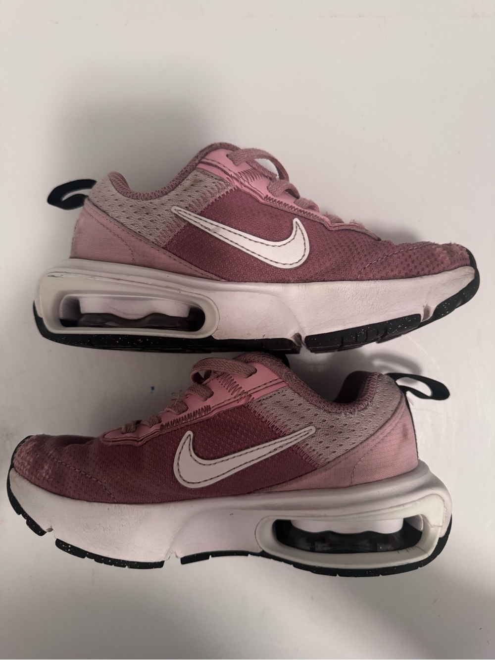 Nike Kids Pink and Black Slip-On Lace Sneakers